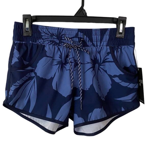 NWT Navy Blue Hawaiian Flowers Favant Stretchy Hibiscus Shorts - Size S - Picture 1 of 5